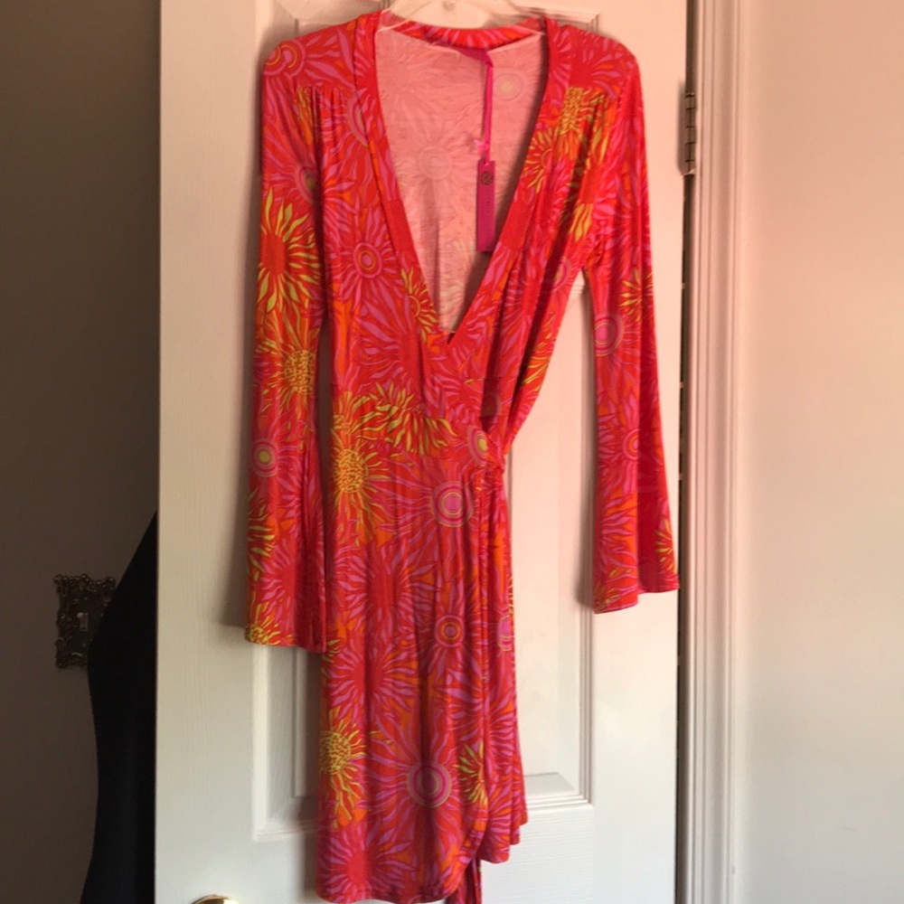 Gorgeous wrap around dress